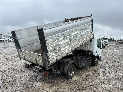 NISSAN CABSTAR 35.11 - شاحنة قلاب: صورة 3 NISSAN CABSTAR 35.11 - شاحنة قلاب: صورة 3