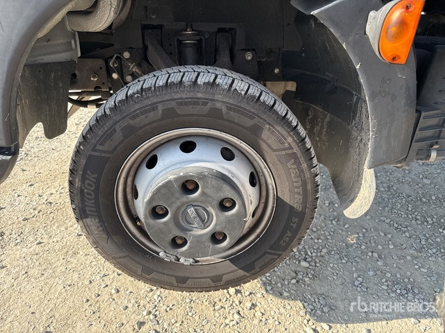 Nissan Cabstar 35.12 Piattaforma autocarrata - منصة محمولة مثبتة على الشاحنة: صورة 5 Nissan Cabstar 35.12 Piattaforma autocarrata - منصة محمولة مثبتة على الشاحنة: صورة 5
