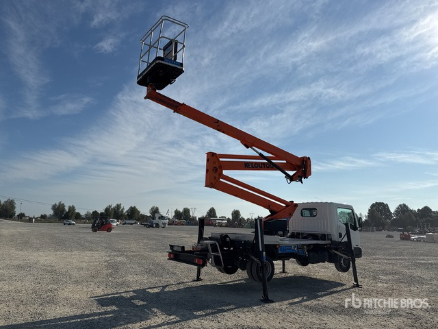 Nissan Cabstar 35.12 Piattaforma autocarrata - منصة محمولة مثبتة على الشاحنة: صورة 4 Nissan Cabstar 35.12 Piattaforma autocarrata - منصة محمولة مثبتة على الشاحنة: صورة 4