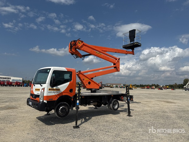 Nissan Cabstar 35.12 Piattaforma autocarrata - منصة محمولة مثبتة على الشاحنة: صورة 2 Nissan Cabstar 35.12 Piattaforma autocarrata - منصة محمولة مثبتة على الشاحنة: صورة 2
