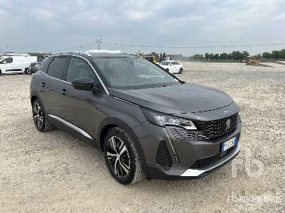 PEUGEOT 3008 Hybrid4 300 E-EAT8 GT-Line - سيارة: صورة 4 PEUGEOT 3008 Hybrid4 300 E-EAT8 GT-Line - سيارة: صورة 4