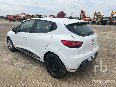 RENAULT CLIO Berlina 1.5 DCI 75CV BUSINESS N1 - سيارة: صورة 2 RENAULT CLIO Berlina 1.5 DCI 75CV BUSINESS N1 - سيارة: صورة 2