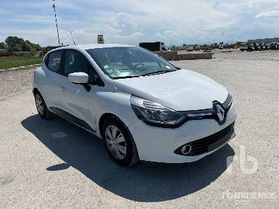 RENAULT CLIO - سيارة: صورة 4 RENAULT CLIO - سيارة: صورة 4