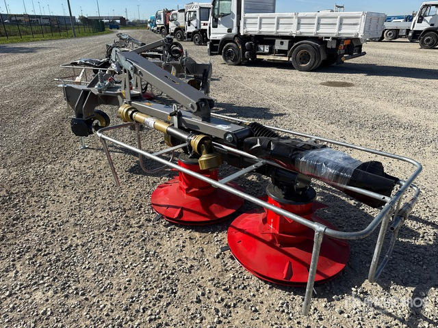 Terra Implements Sarracenia 180H Disc Mower - جزازة العشب: صورة 1 Terra Implements Sarracenia 180H Disc Mower - جزازة العشب: صورة 1