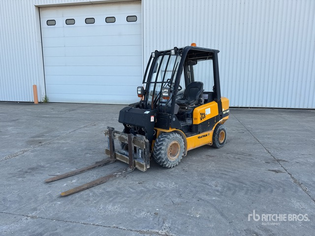 2001 JCB Teletruk Chariot Telescopique Telehandler - آلة رفع ونقل تلسكوبية: صورة 2 2001 JCB Teletruk Chariot Telescopique Telehandler - آلة رفع ونقل تلسكوبية: صورة 2