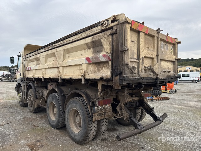 2006 Renault Kerax 380 8x4 Camion Bi-Benne 8x4 (Inoper ... Tri/A Dump Truck - شاحنة قلاب: صورة 2 2006 Renault Kerax 380 8x4 Camion Bi-Benne 8x4 (Inoper ... Tri/A Dump Truck - شاحنة قلاب: صورة 2