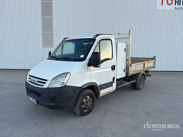 2007 Iveco 35C10 4x2 Camion Benne 4x2 Dump Truck: Light Duty - شاحنة قلاب: صورة 1 2007 Iveco 35C10 4x2 Camion Benne 4x2 Dump Truck: Light Duty - شاحنة قلاب: صورة 1