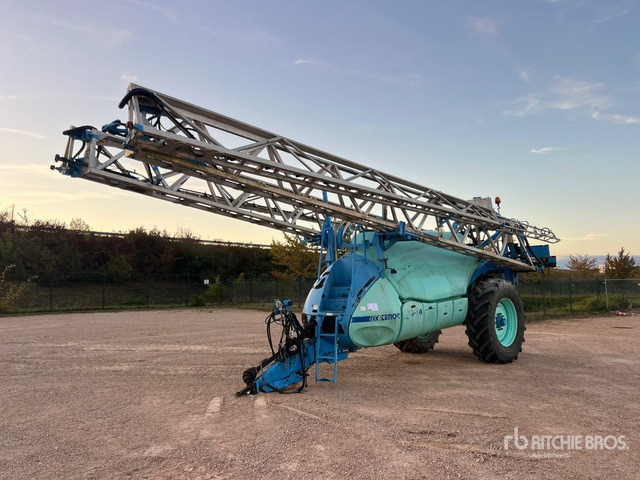 2008 Berthoud Tenor 55-60 DP Tronic 42 m High Clearance Pulverisate ... Pull-Type Sprayer - رشاش مسحوب: صورة 2 2008 Berthoud Tenor 55-60 DP Tronic 42 m High Clearance Pulverisate ... Pull-Type Sprayer - رشاش مسحوب: صورة 2
