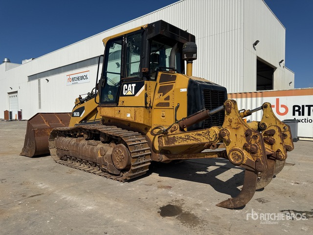 2008 Cat 963D Chargeuse Sur Chenilles Crawler Loader - اللودر المجنزر: صورة 3 2008 Cat 963D Chargeuse Sur Chenilles Crawler Loader - اللودر المجنزر: صورة 3