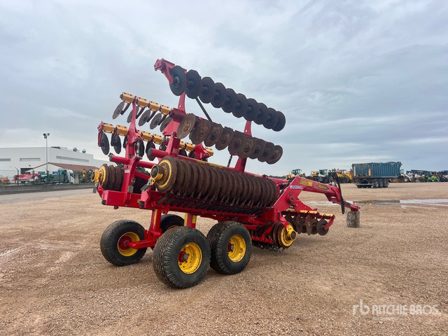 2009 Vaderstad Carrier 650 6.5 m Semi-Mount Dechaumeur A D ... Disc Harrow - مسفلة قرصية: صورة 3 2009 Vaderstad Carrier 650 6.5 m Semi-Mount Dechaumeur A D ... Disc Harrow - مسفلة قرصية: صورة 3
