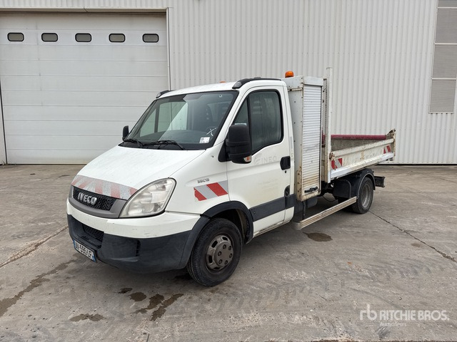 2010 Iveco 35C13 Camion Benne Dump Truck: Light Duty - قلاب صغير: صورة 2 2010 Iveco 35C13 Camion Benne Dump Truck: Light Duty - قلاب صغير: صورة 2