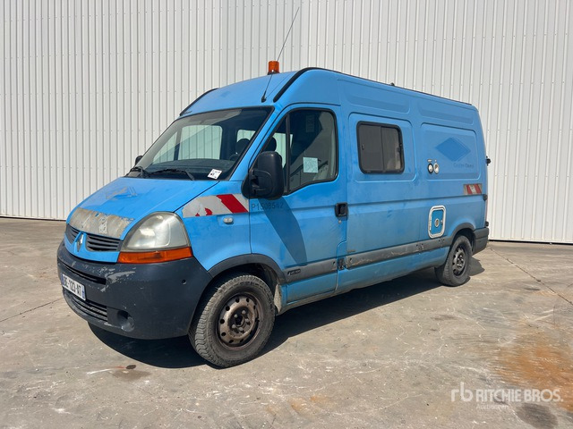 2010 Renault Master 100 L2H2 Vehicule Utilitaire Cargo Van - شاحنة توصيل مغلقة: صورة 2 2010 Renault Master 100 L2H2 Vehicule Utilitaire Cargo Van - شاحنة توصيل مغلقة: صورة 2