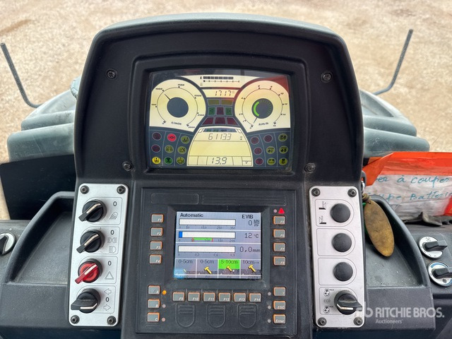 2011 Bomag BW154AP-AM Compacteur Vibrant Tandem Double Drum Roller - رَصَّاص الطرق: صورة 2 2011 Bomag BW154AP-AM Compacteur Vibrant Tandem Double Drum Roller - رَصَّاص الطرق: صورة 2