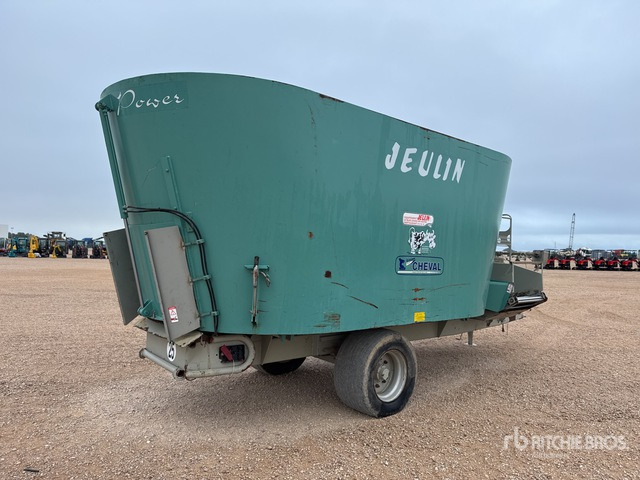 2011 Jeulin Power 22 Melangeuse Distributrice Livestock Feeder - عربة خلط الأعلاف: صورة 4 2011 Jeulin Power 22 Melangeuse Distributrice Livestock Feeder - عربة خلط الأعلاف: صورة 4
