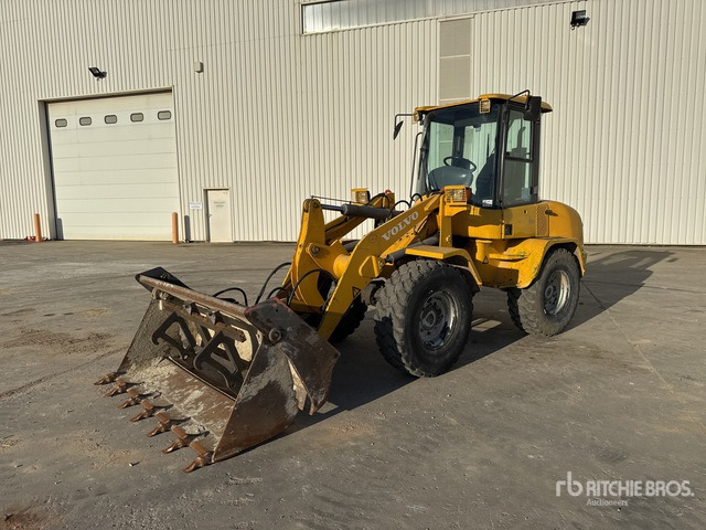 2011 Volvo L35B-Z Chargeuse Sur Pneus Wheel Loader - اللودر بعجل: صورة 1 2011 Volvo L35B-Z Chargeuse Sur Pneus Wheel Loader - اللودر بعجل: صورة 1