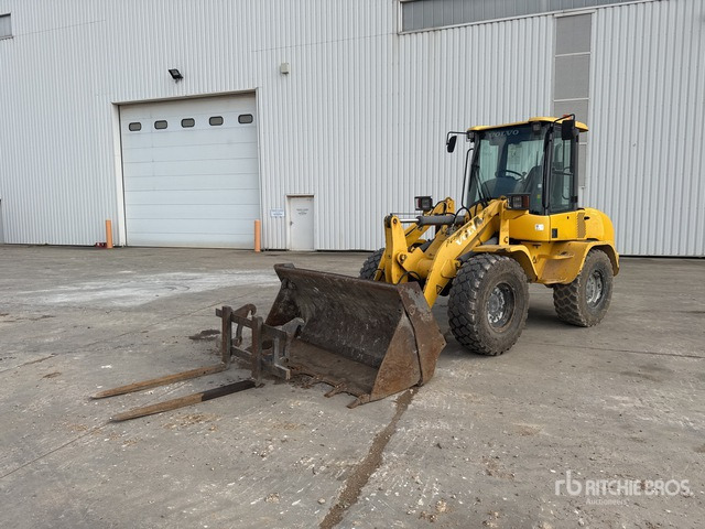 2011 Volvo L35BZ Chargeuse Sur Pneus Wheel Loader - اللودر بعجل: صورة 1 2011 Volvo L35BZ Chargeuse Sur Pneus Wheel Loader - اللودر بعجل: صورة 1