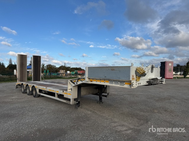 2012 Faymonville Multimax Tri/A Remorque Porte-Engin Lowboy Trailer - مقطورة بلودر منخفض: صورة 3 2012 Faymonville Multimax Tri/A Remorque Porte-Engin Lowboy Trailer - مقطورة بلودر منخفض: صورة 3