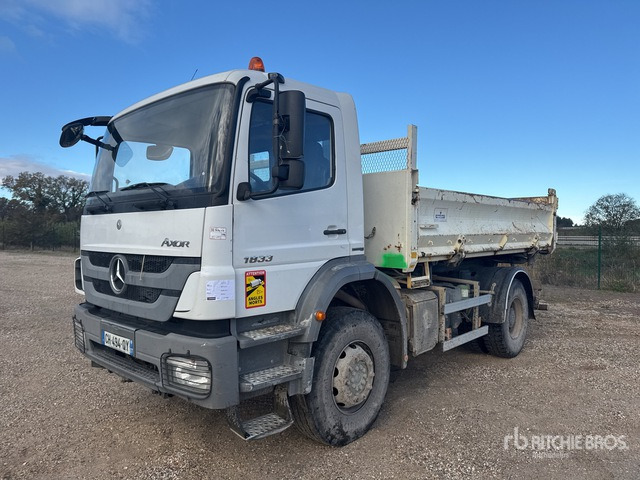2012 Mercedes-Benz Axor 1833 4x2 Camion Bi-Benne S/A Dump Truck - شاحنة قلاب: صورة 1 2012 Mercedes-Benz Axor 1833 4x2 Camion Bi-Benne S/A Dump Truck - شاحنة قلاب: صورة 1