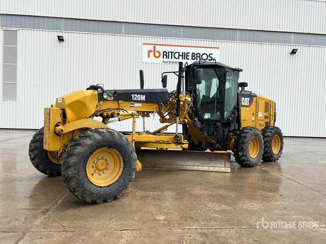 2013 Cat 120M VHP Plus Niveleuse Motor Grader - ماكينة تسوية: صورة 2 2013 Cat 120M VHP Plus Niveleuse Motor Grader - ماكينة تسوية: صورة 2