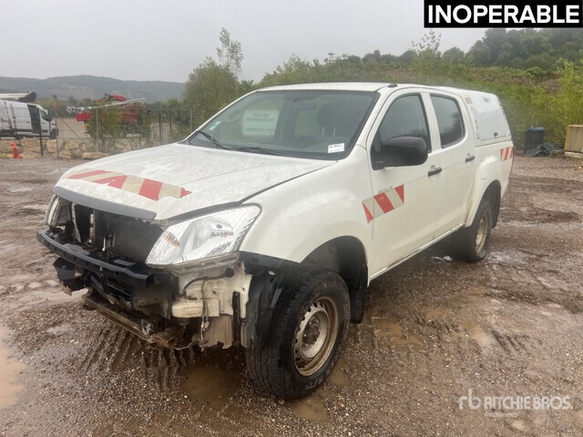 2013 Isuzu D-MAX 4x4 Dual Cab (Inoperable) Pickup - شاحنة البيك أب: صورة 1 2013 Isuzu D-MAX 4x4 Dual Cab (Inoperable) Pickup - شاحنة البيك أب: صورة 1
