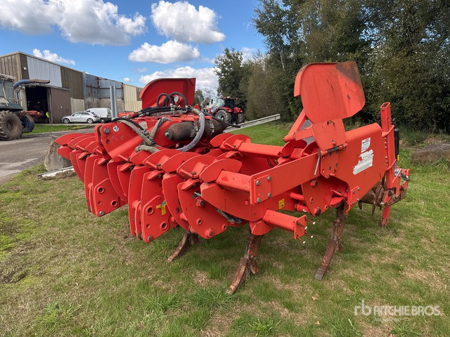 2013 Maschio Gaspardo Attila 300 3 m 3-Point Dechaumeur A Dents ... Subsoiler - محراث تحت التربة: صورة 2 2013 Maschio Gaspardo Attila 300 3 m 3-Point Dechaumeur A Dents ... Subsoiler - محراث تحت التربة: صورة 2