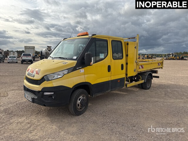 2016 Iveco 35-130 4x2 Camion Benne (Inoperable) S/A Dump Truck - قلاب صغير, الشاحنات الصغيرة كابينة مزدوجة: صورة 1 2016 Iveco 35-130 4x2 Camion Benne (Inoperable) S/A Dump Truck - قلاب صغير, الشاحنات الصغيرة كابينة مزدوجة: صورة 1