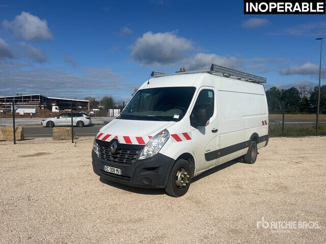 2016 Renault Master L2H2 Vehicule Utilitaire (Inoperable) Cargo Van - فان: صورة 2 2016 Renault Master L2H2 Vehicule Utilitaire (Inoperable) Cargo Van - فان: صورة 2