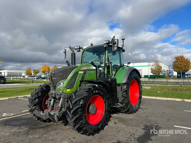 2017 Fendt 720 S4 Power 4x4 Tracteur Agricole 4WD Tractor - جرار: صورة 2 2017 Fendt 720 S4 Power 4x4 Tracteur Agricole 4WD Tractor - جرار: صورة 2