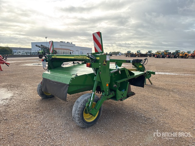 2017 John Deere 1365 3000 mm Trailed Faucheuse Condi ... Mower Conditioner - جزازة العشب: صورة 4 2017 John Deere 1365 3000 mm Trailed Faucheuse Condi ... Mower Conditioner - جزازة العشب: صورة 4