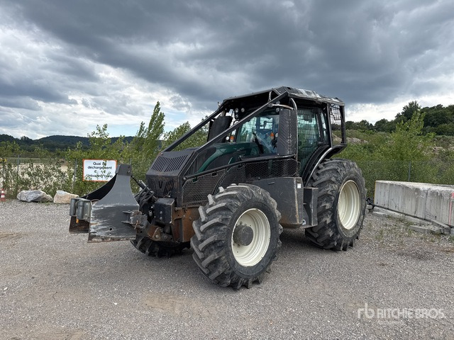 2017 Valtra T214 D Tracteur Agricole 4WD Tractor - جرار: صورة 2 2017 Valtra T214 D Tracteur Agricole 4WD Tractor - جرار: صورة 2