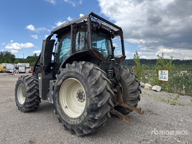 2017 Valtra T214 D Tracteur Agricole 4WD Tractor - جرار: صورة 3 2017 Valtra T214 D Tracteur Agricole 4WD Tractor - جرار: صورة 3