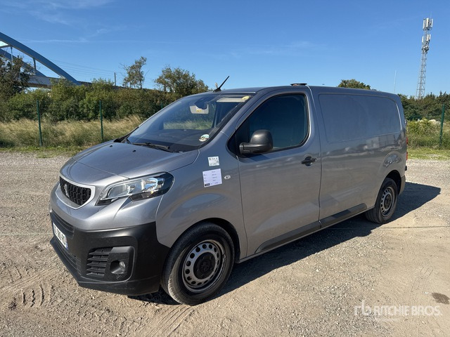 2021 Peugeot Expert Vehicule Utilitaire Cargo Van - فان المدمجة: صورة 1 2021 Peugeot Expert Vehicule Utilitaire Cargo Van - فان المدمجة: صورة 1