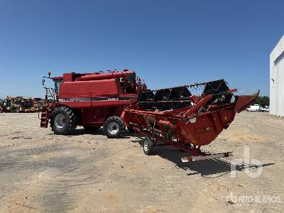 CASE IH AXIAL FLOW 2166 Moissonneuse Batteuse - حصادة: صورة 2 CASE IH AXIAL FLOW 2166 Moissonneuse Batteuse - حصادة: صورة 2