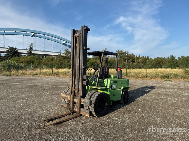 Clark C500Y100 PD Chariot ?l?vateur - رافعة شوكية ديزل: صورة 1 Clark C500Y100 PD Chariot ?l?vateur - رافعة شوكية ديزل: صورة 1