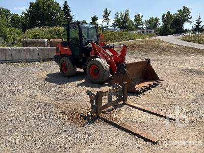 KUBOTA R082 Chargeuse Sur Pneus - اللودر بعجل: صورة 4 KUBOTA R082 Chargeuse Sur Pneus - اللودر بعجل: صورة 4