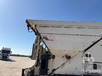 موزع الأسفلت MERCEDES ATEGO 2533 2004 Rincheval BIR 5000 L on 6x2: صورة 30