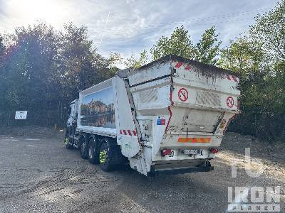MERCEDES BENZ ANTOS 3240 8x2 Twin-Steer Rear Loader Cami ... - شاحنة قمامة: صورة 2 MERCEDES BENZ ANTOS 3240 8x2 Twin-Steer Rear Loader Cami ... - شاحنة قمامة: صورة 2