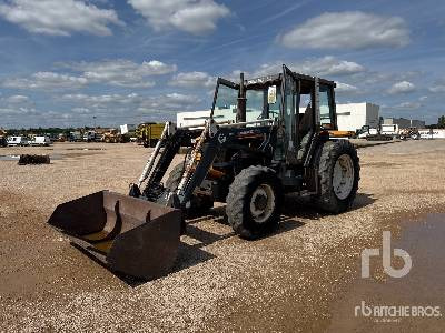 RENAULT 9034 Tracteur Agricole (Inoperable) - جرار: صورة 1 RENAULT 9034 Tracteur Agricole (Inoperable) - جرار: صورة 1