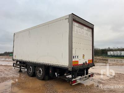 SCHMITZ SCBC2 T/A Remorque Fourgon 2 Essieux - نصف مقطورة بصندوق مغلق: صورة 2 SCHMITZ SCBC2 T/A Remorque Fourgon 2 Essieux - نصف مقطورة بصندوق مغلق: صورة 2