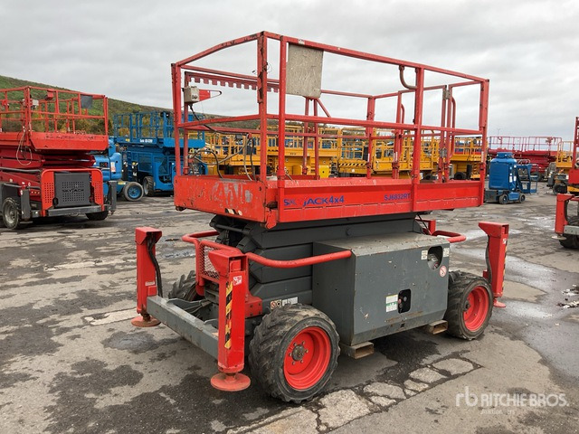 2008 Skyjack SJ6832RT 4x4 Diesel Scissor Lift - مرفاع مقصي: صورة 3 2008 Skyjack SJ6832RT 4x4 Diesel Scissor Lift - مرفاع مقصي: صورة 3