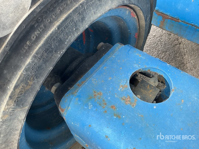 2012 Skyjack SJ6826 RT 4x4 Diesel Scissor Lift - مرفاع مقصي: صورة 5 2012 Skyjack SJ6826 RT 4x4 Diesel Scissor Lift - مرفاع مقصي: صورة 5