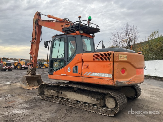 2013 Doosan DX140 LC Tracked Excavator - حفار زاحف: صورة 3 2013 Doosan DX140 LC Tracked Excavator - حفار زاحف: صورة 3