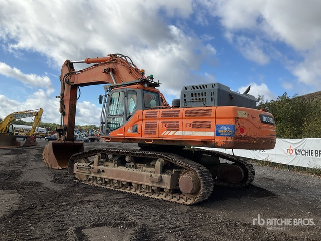 2013 Doosan DX530LC-3 Tracked Excavator - حفار زاحف: صورة 4 2013 Doosan DX530LC-3 Tracked Excavator - حفار زاحف: صورة 4