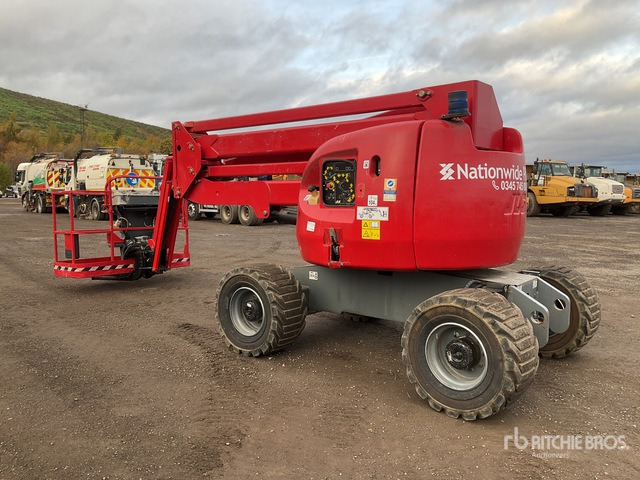 2013 JLG 450AJ 4WD Diesel Articulating Boom Lift - مرفاع مفصلي: صورة 4 2013 JLG 450AJ 4WD Diesel Articulating Boom Lift - مرفاع مفصلي: صورة 4