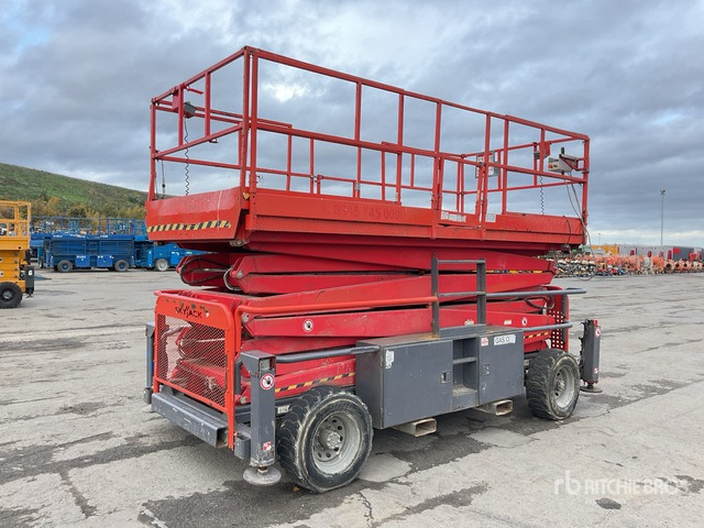2013 Skyjack SJ9250 4x4 Diesel Scissor Lift - مرفاع مقصي: صورة 1 2013 Skyjack SJ9250 4x4 Diesel Scissor Lift - مرفاع مقصي: صورة 1