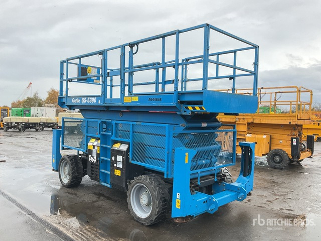 2014 Genie GS5390 4x4 Diesel Scissor Lift - مرفاع مقصي: صورة 5 2014 Genie GS5390 4x4 Diesel Scissor Lift - مرفاع مقصي: صورة 5