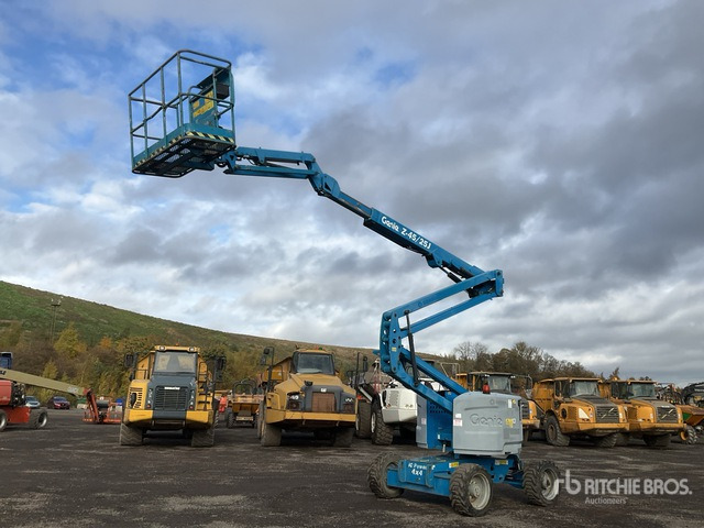 2014 Genie Z45/25 4WD Diesel Articulating Boom Lift - مرفاع مفصلي: صورة 2 2014 Genie Z45/25 4WD Diesel Articulating Boom Lift - مرفاع مفصلي: صورة 2