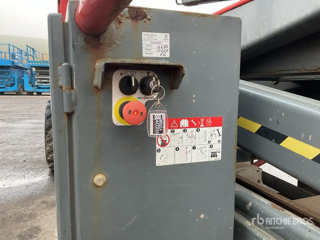 2015 Skyjack SJ9241 4x4 Diesel Scissor Lift - مرفاع مقصي: صورة 5 2015 Skyjack SJ9241 4x4 Diesel Scissor Lift - مرفاع مقصي: صورة 5