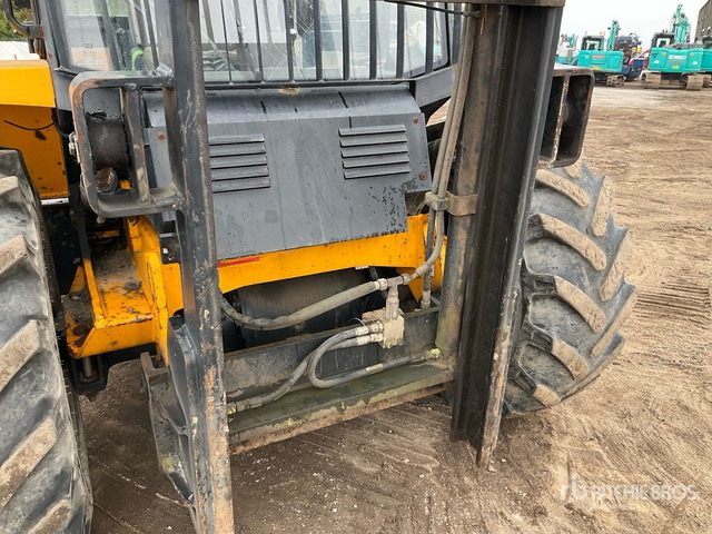 2016 JCB 926-4 JCB Rough Terrain Forklift Rough Terrain Forklift - رافعة شوكية للأراضي الوعرة: صورة 5 2016 JCB 926-4 JCB Rough Terrain Forklift Rough Terrain Forklift - رافعة شوكية للأراضي الوعرة: صورة 5