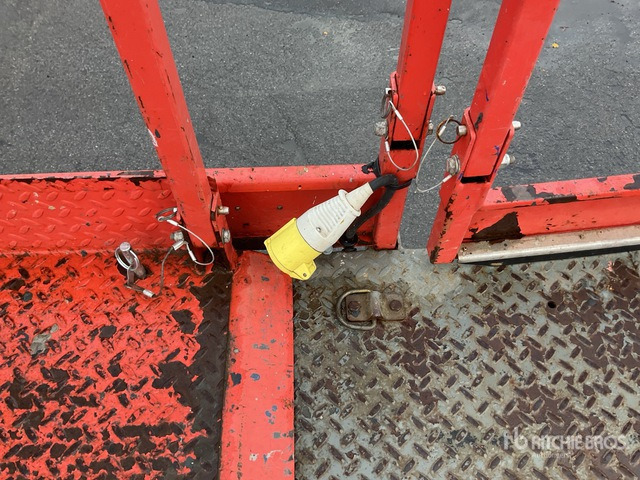 2016 Skyjack SJ8841 4x4 Diesel (Inoperable) Scissor Lift - مرفاع مقصي: صورة 5 2016 Skyjack SJ8841 4x4 Diesel (Inoperable) Scissor Lift - مرفاع مقصي: صورة 5